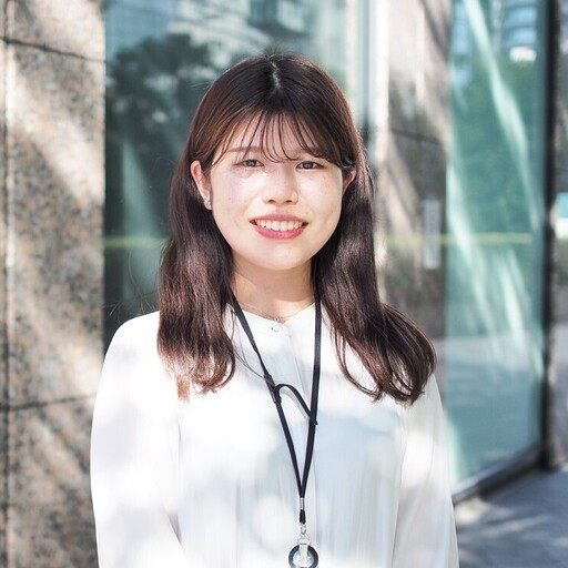 株式会社シナプスイノベーション 事業企画部 折舘 知奈