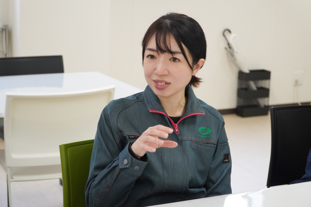 営業部 経理部 情報システム課　吉村 様